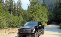 2022(年福特 F-150 Lightning XLT 的道路测试)